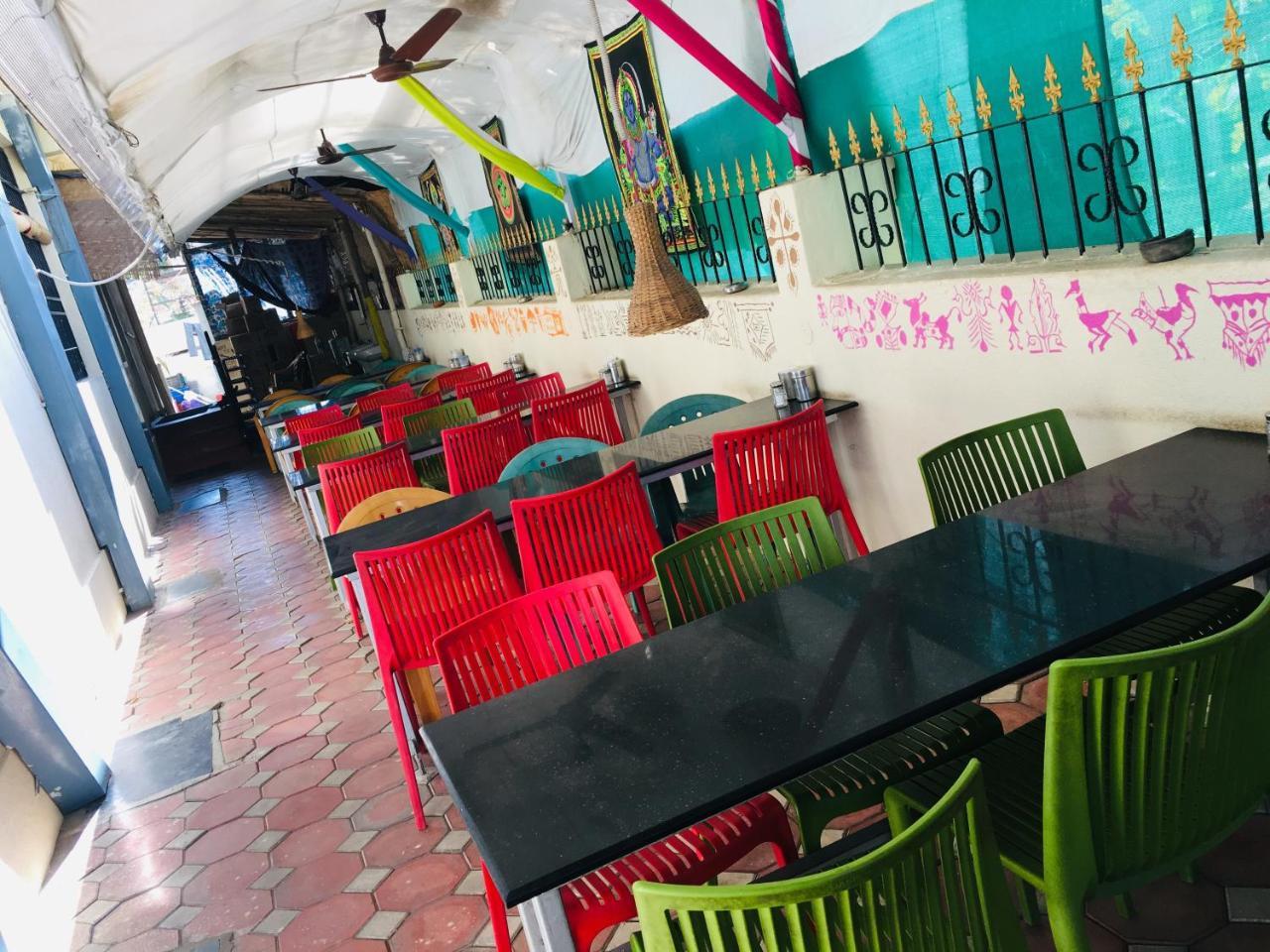 Hotel Varsha هامبي المظهر الخارجي الصورة